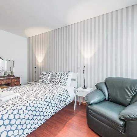 Ferienwohnung Guestready - Ao Coliseu Porto Exterior foto